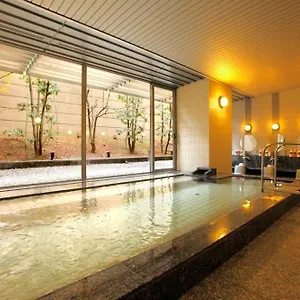 4* מלון Mitsui Garden Shijo